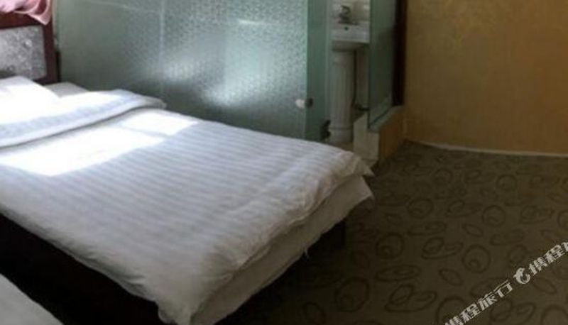 Chambre - Jiayuguan Guest Home Inn