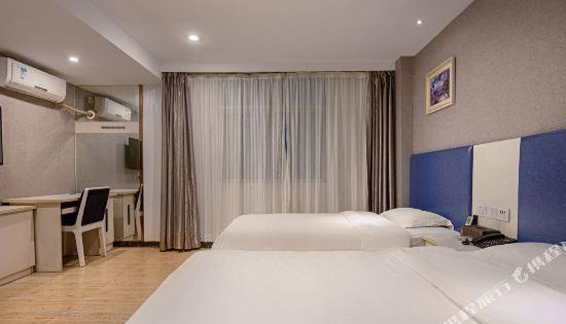Camera - Huizhou Juzhiyuan Hotel