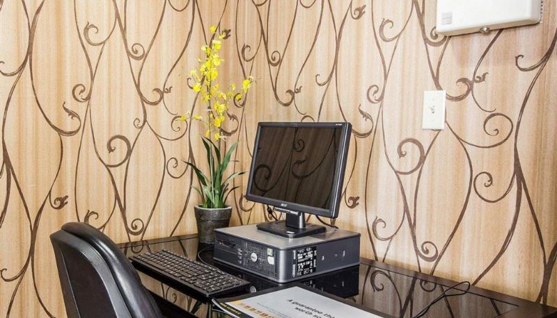 Geschäftszentrum - Quality Inn & Suites - Greensboro-High Point