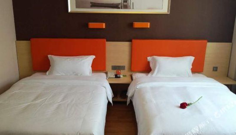 Zimmer - 7 Days Superior Hotel (Baoding Xushui Xinhua Bookstore)