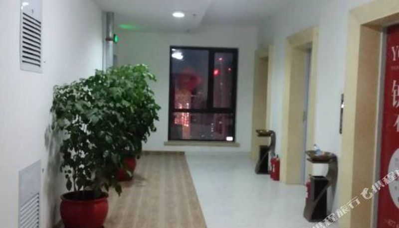 Reception - Anshan Philharmonic daily rental apartmen