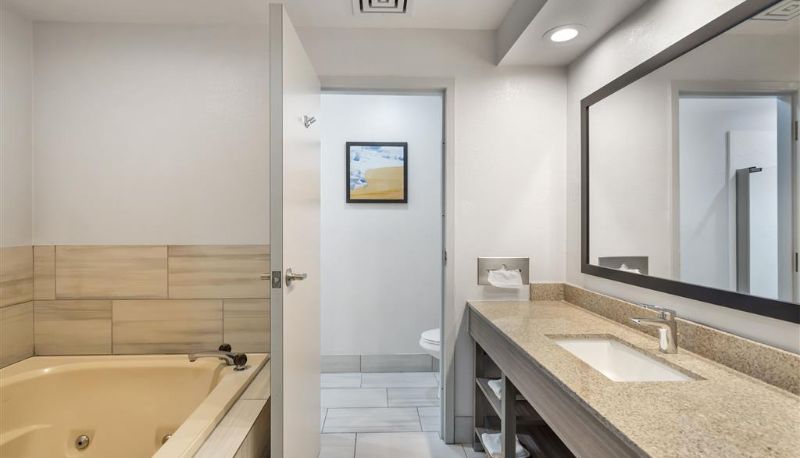 Chambre - Comfort Inn & Suites Mundelein-Vernon Hills