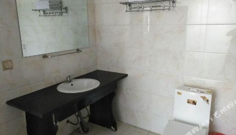 Zimmer - Golmud East China Business Hotel