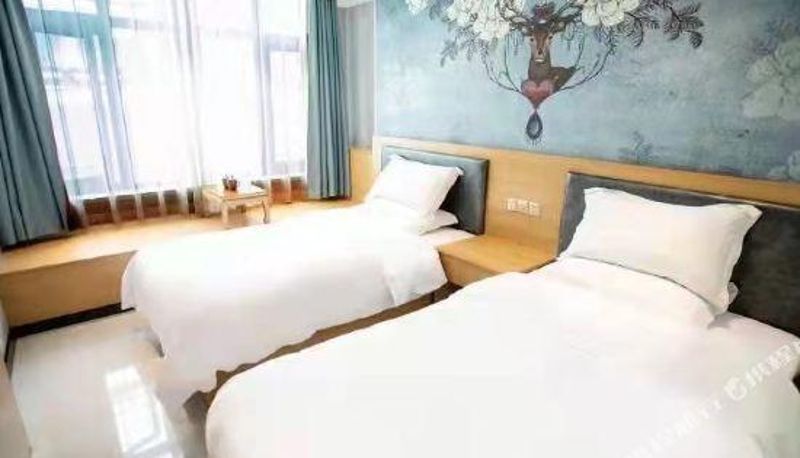 Habitación - Pai Hotel (Yan'an Central Street Branch)