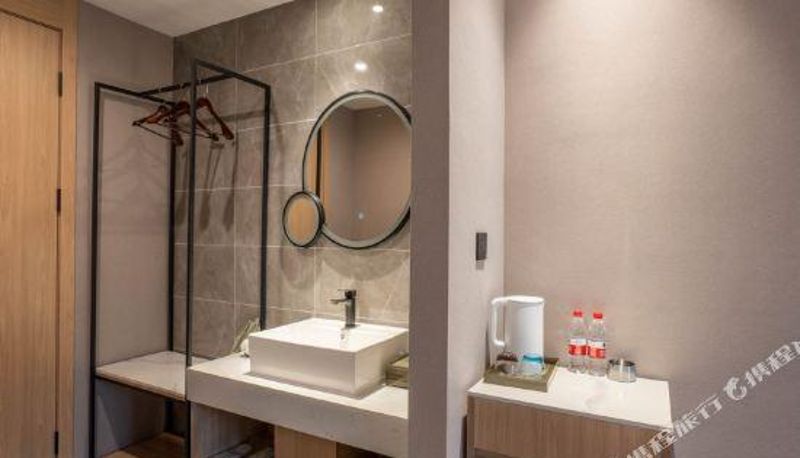Business room - Greenhouse Hotel (Changshu Shajiabang Kunchenghu Branch)