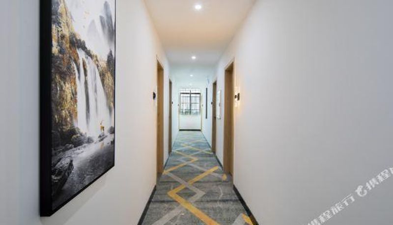 Vista interna - Sanya Zhi'er Hotel (Qianguqing Branch)