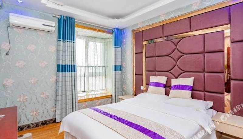 Camera - Yinxin Business Hotel
