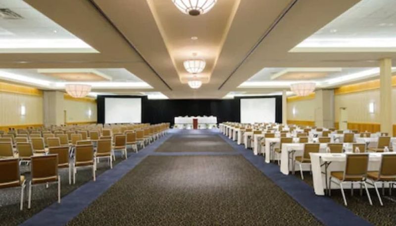 Salle de réunion - Metro Points Hotel
