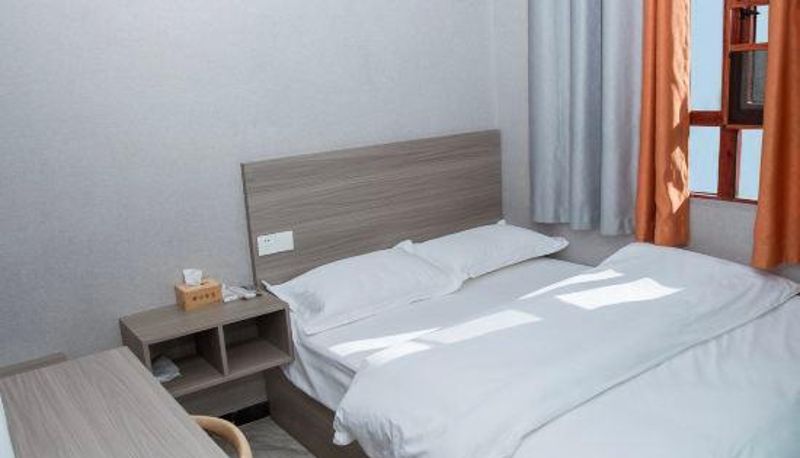 Innenbreich - Kunming Jingxin Hotel