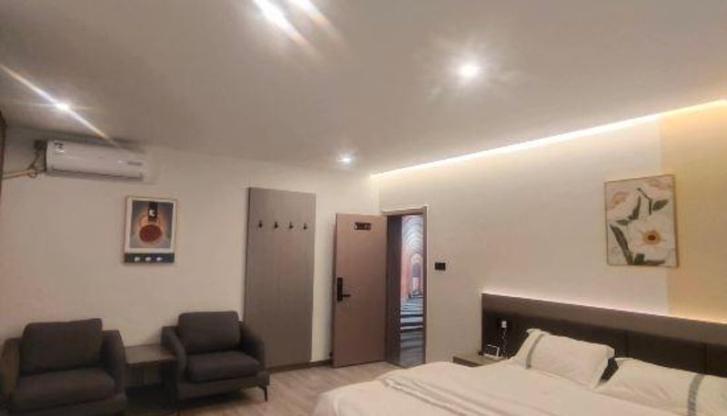 Camera - Yunyue Hotel