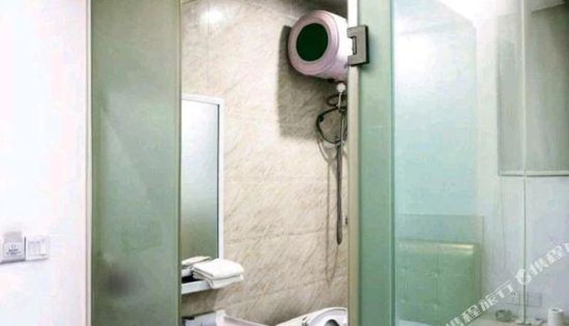 Camera - Yongfa Apartment (Guangzhou Huadu Shiling Leather City Store)