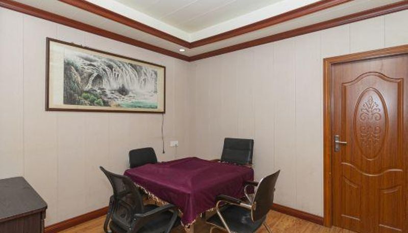 Suite - Dongfanghong Hotel (Shenzhen Bao'an International Convention and Exhibition Center Store)