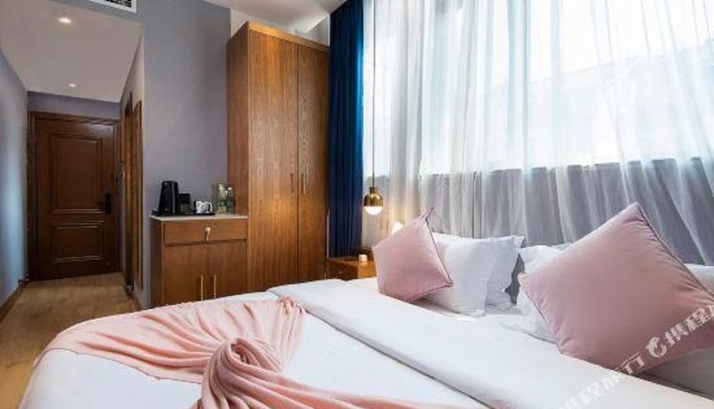 Kamer - Meiya Hotel (Chengdu 29 Yipin World Branch)