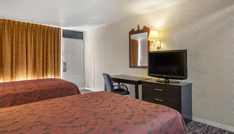 Camera - Rodeway Inn Clearwater-Largo