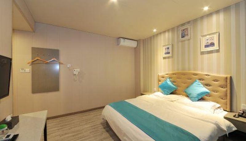 Camera - Mengyuan Hotel (Chengdu Shuangliu International Airport Store)