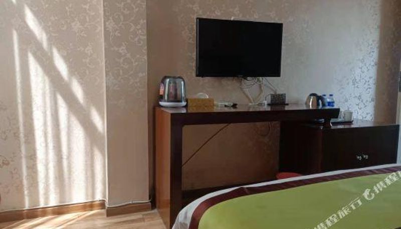 Kamer - Chengdu Evening Express Hotel
