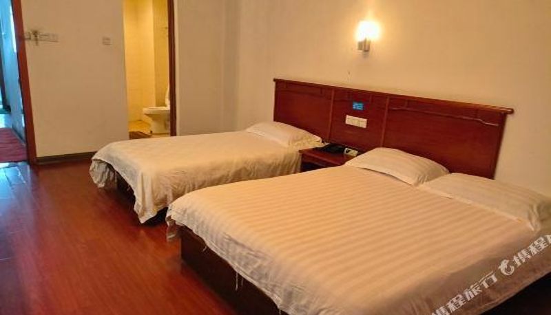 Zimmer - Wuyishan Xianpeng Hotel