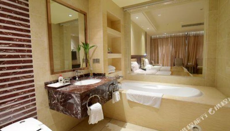 Innenbreich - Zhenjiang Xinhelun Hotel