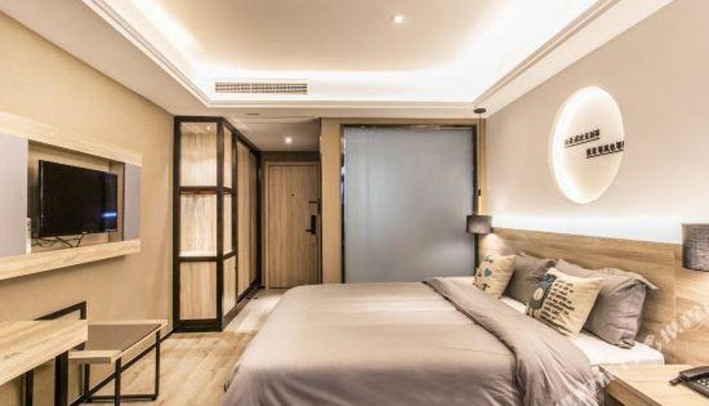 Camera - Mi Bai Art Hotel (Suzhou Wujiang Shengze Oriental Textile City Store)