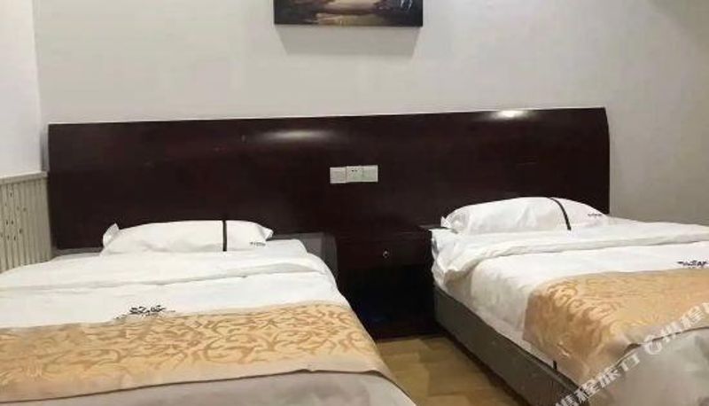 Camera - Huatai Express Chain Hotel