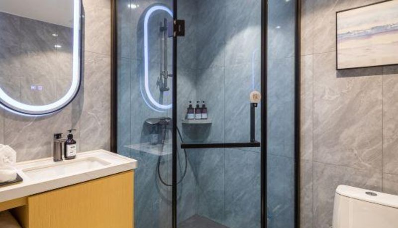 Camera - Qingmu Platinum Hotel (Nanjing Pukou Wende Road Subway Station)