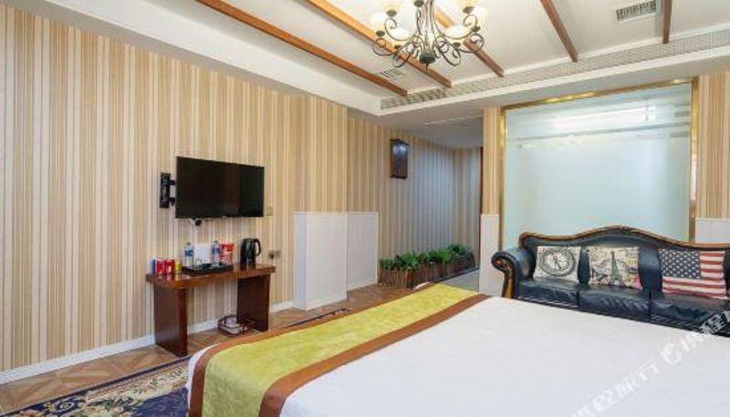 Camera - Wuxi Xinyuexuan Holiday Inn