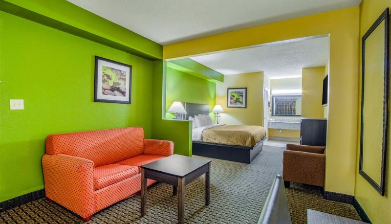 Zimmer - Quality Inn West Columbia - Cayce