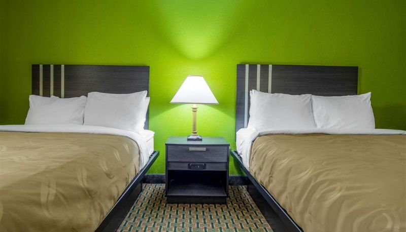 Zimmer - Quality Inn West Columbia - Cayce