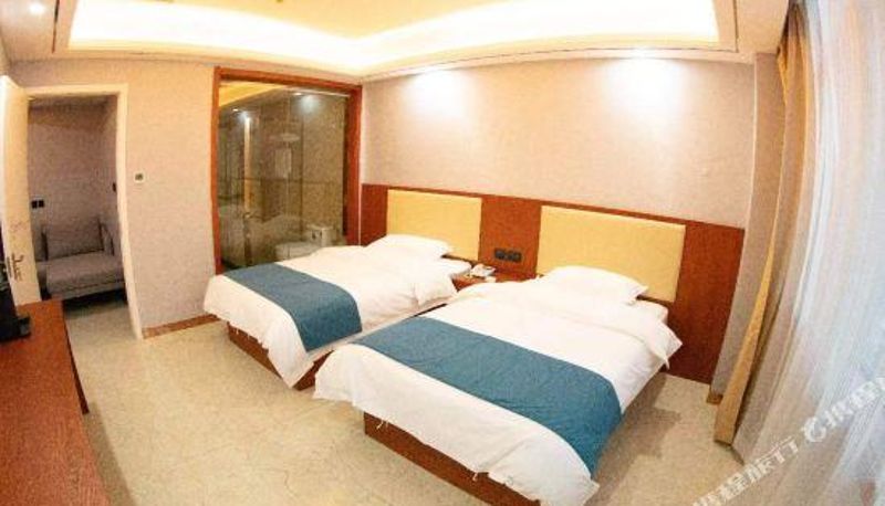 Camera - Galaxy Hotel (Yanliang Xi'an Jiaotong University First Affiliated Hospital Store)
