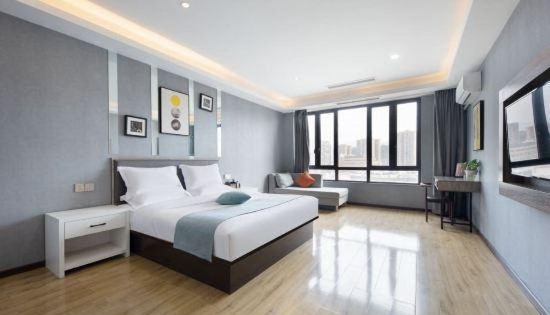 Room - Carlton Hotel (Chongqing Minjiang Wanda Plaza)