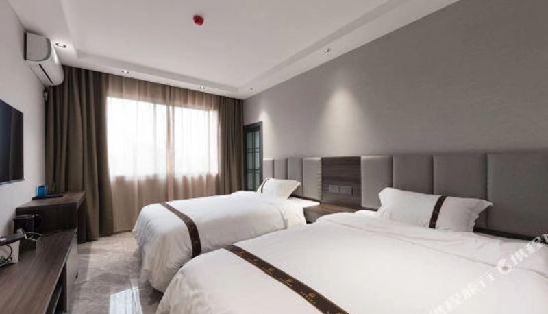 Camera - Chongqing Yutian Business Hotel