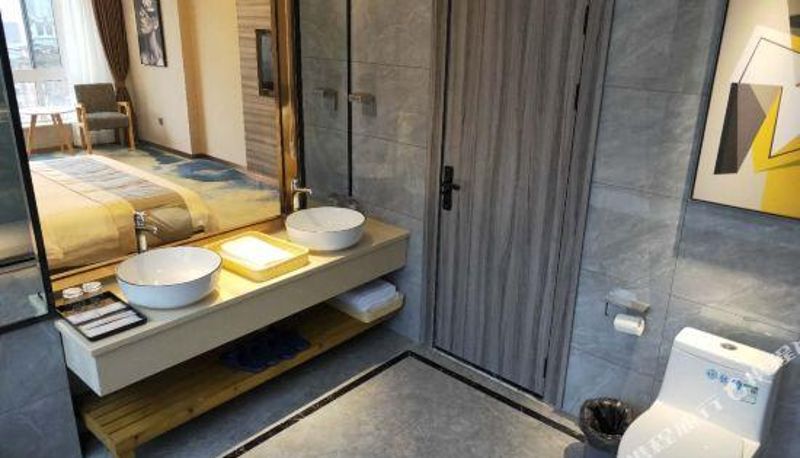 Camera business - Yishanjun Hotel