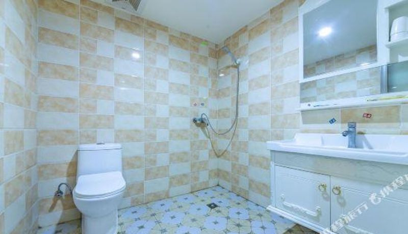 Innenbreich - Chongqing Qunxin Business Hotel