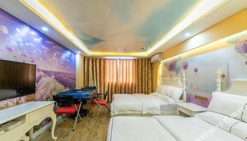 Camera - Chongqing Qunxin Business Hotel