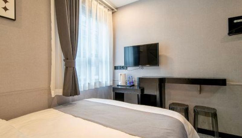 Room - Iforest Hotel(Jiangsu Road Station)