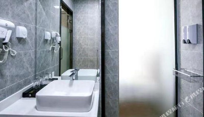 Zimmer - Su-8 Hotel (Beijing New Guozhan Ditan Hospital Store)