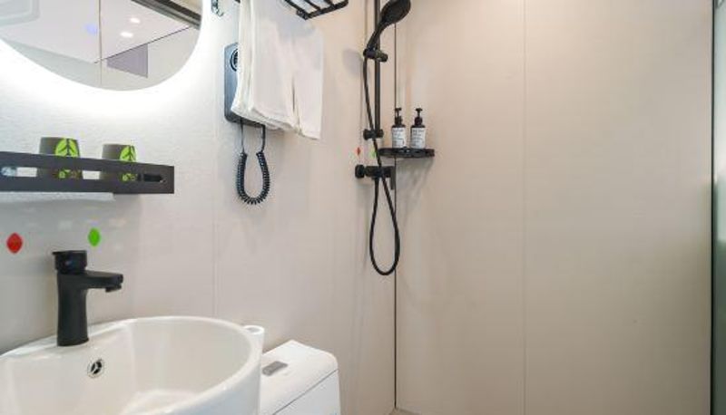 Camera - Mini Season Hotel (Beijing Xiedao Dongmen Branch)