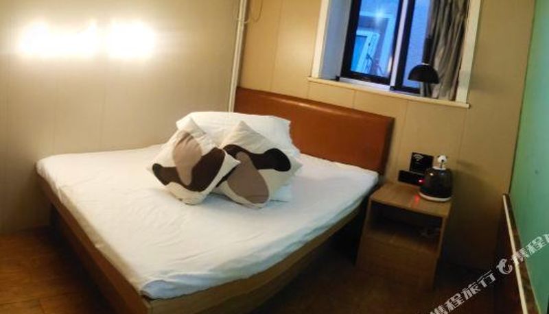 Zimmer - Box Space Hotel (Beijing University of Foreign Economics and Trade flagship store)