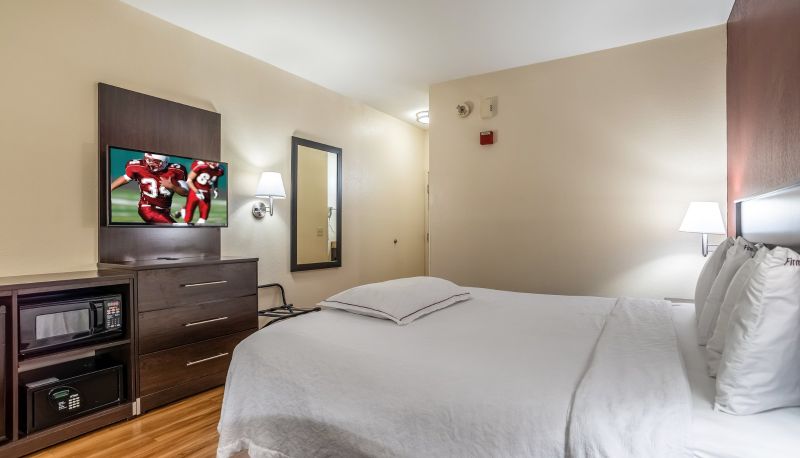 Chambre - Red Roof PLUS+ South Deerfield - Amherst