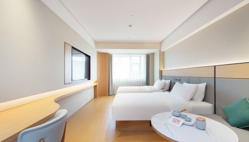 Zimmer - All Season Dunhua Liudingshan Aodong Street Hotel