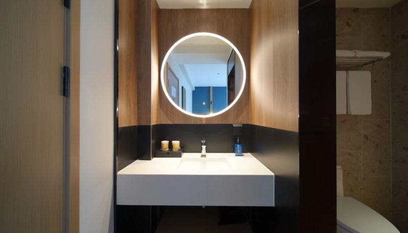 Zimmer - Hello Wuhan Optics Valley Fozuling Subway Station Hotel