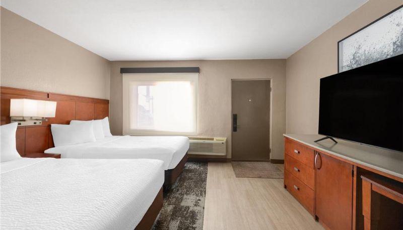 Camera - Travelodge by Wyndham Parker