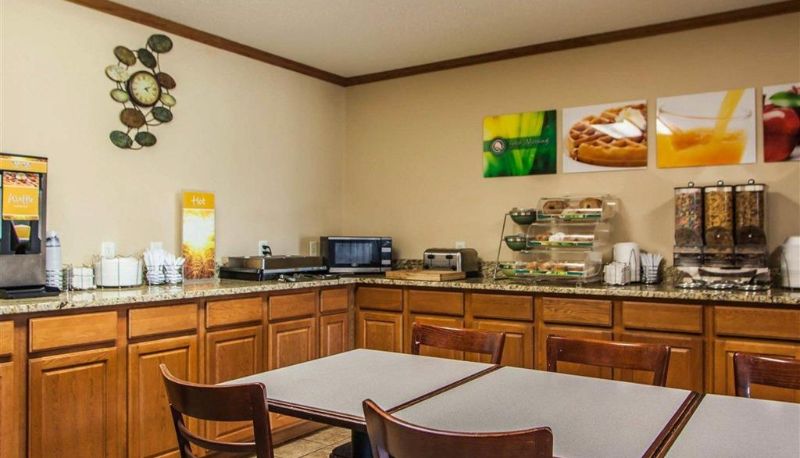 Restaurante - Quality Inn & Suites Eldridge Davenport North
