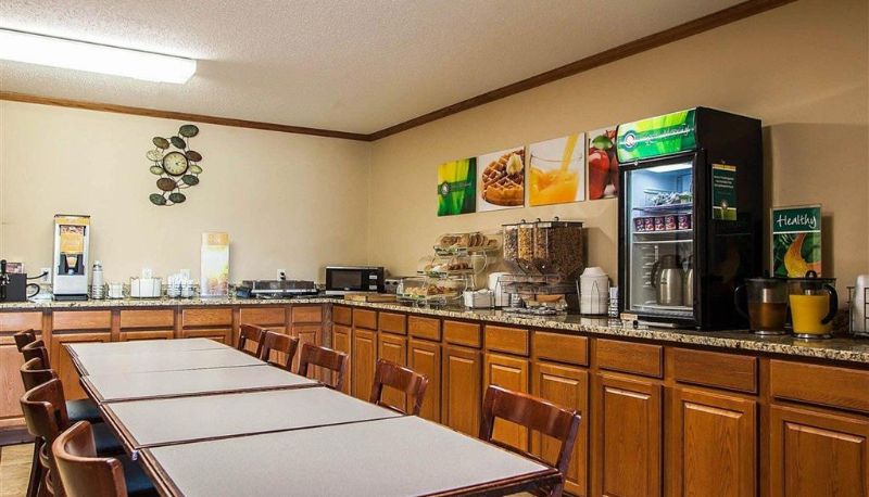 Restaurante - Quality Inn & Suites Eldridge Davenport North