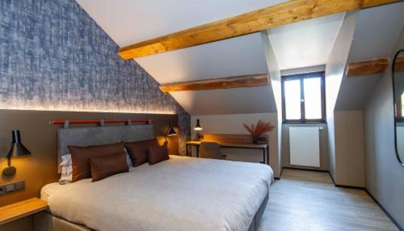 Info - DAS Hotel by Hopfenschlingel