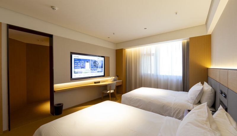 Info - Seasonal Yanji West Market Department Store Hotel