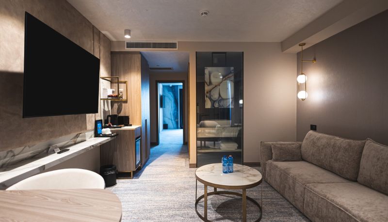 Habitación - Crowne Plaza CONSTANTA - MAMAIA BEACH by IHG