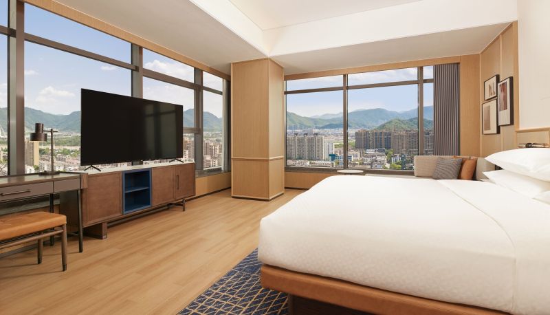 Camera - Four Points by Sheraton Linhai