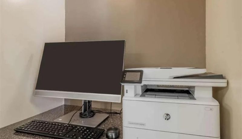 Business center - Sonesta Simply Suites Garden Grove Anaheim