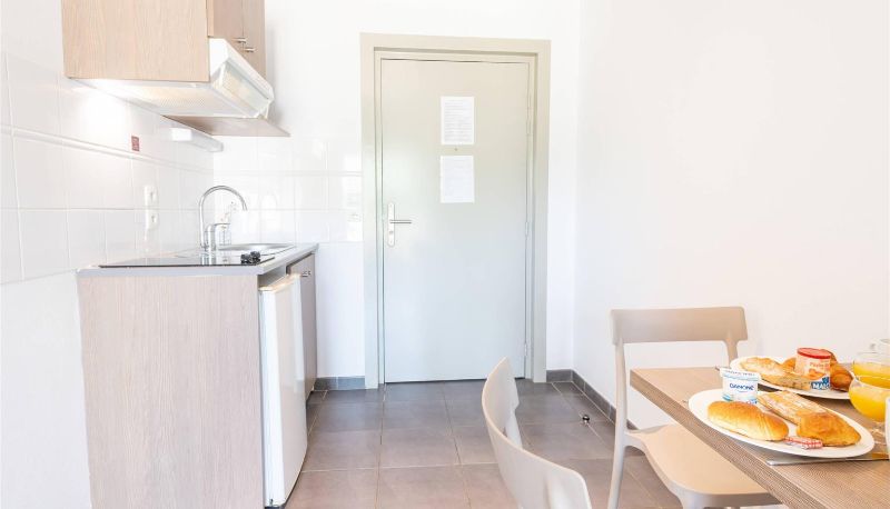 Kamer - Comfort Aparthotel Cannes Mandelieu
